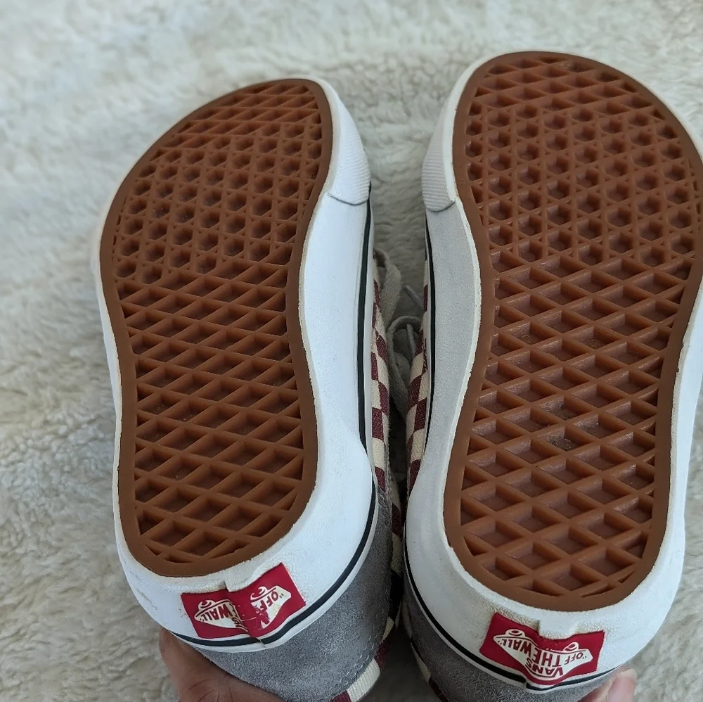 Great Condition: Vans Old Skool checkerboard Suede/Canvas Women’s 5.5 (M… - Picture 10 of 14